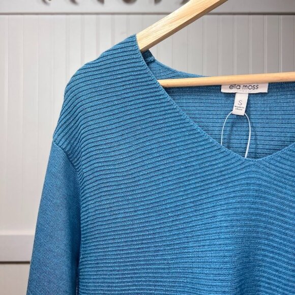 Ella Moss Blue Long Sleeve Ribbed Knit Super Soft Sweater V Neck Women's Small - Picture 4 of 9